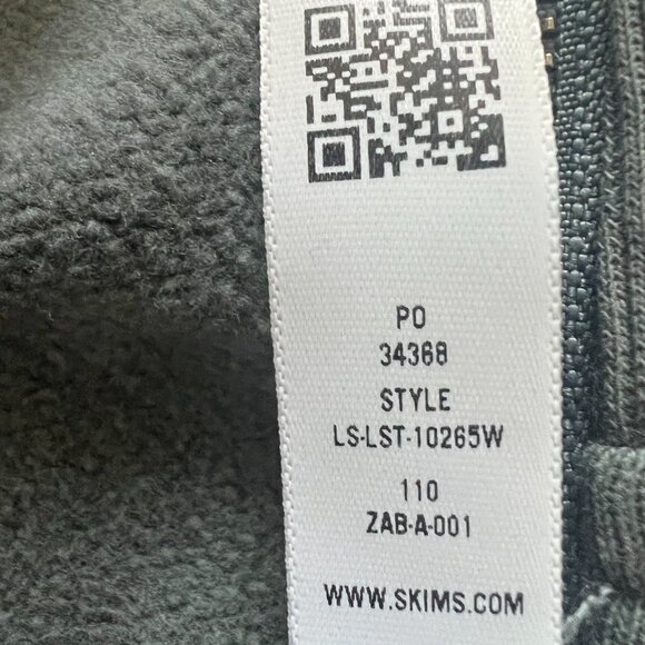 NWT SKIMS Boyfriend Fleece Oversized Sweat Set - Zircon - Size Small - Picture 8 of 11